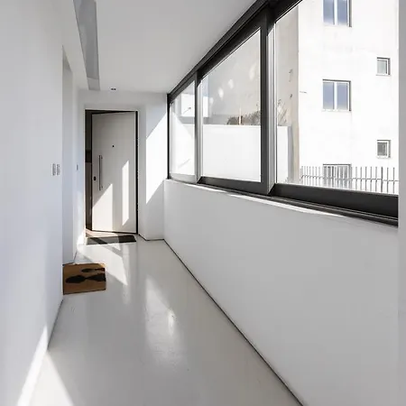 Loft Box One